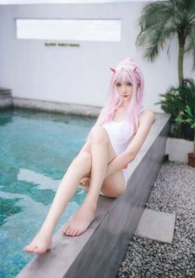 校长办公室里狂肉校花视频_BD英语电影完整版